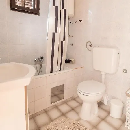 Apartment Casa Tea Near Queen Beach *